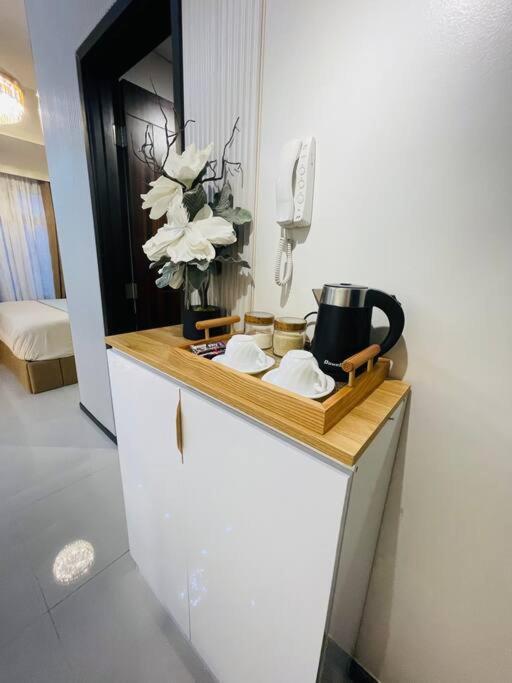 Marias Suite Near Manila Bay Free Use Of Pool Exterior foto