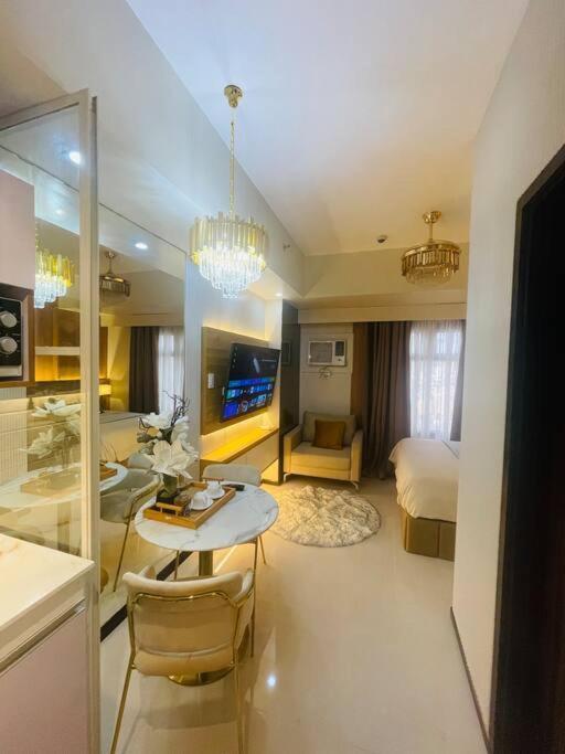 Marias Suite Near Manila Bay Free Use Of Pool Exterior foto